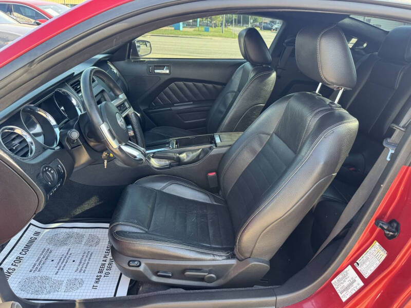 2011 Ford Mustang V6 Premium