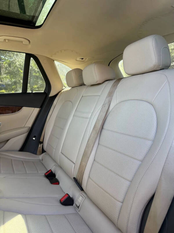 2017 Mercedes-Benz GLC GLC 300