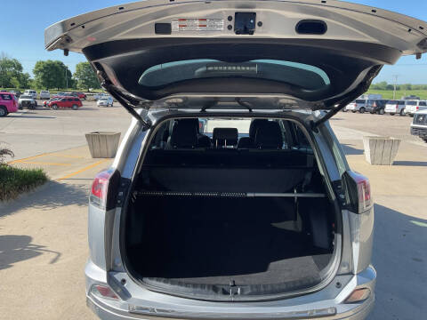 2017 Toyota RAV4 Platinum