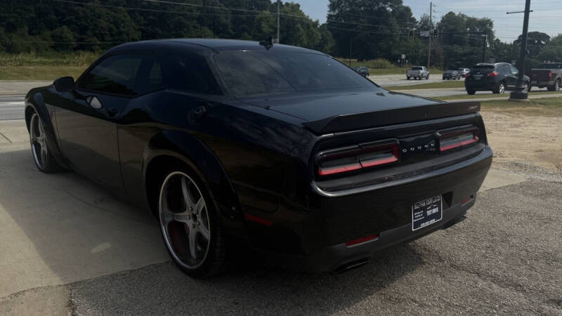 2015 Dodge Challenger SRT Hellcat