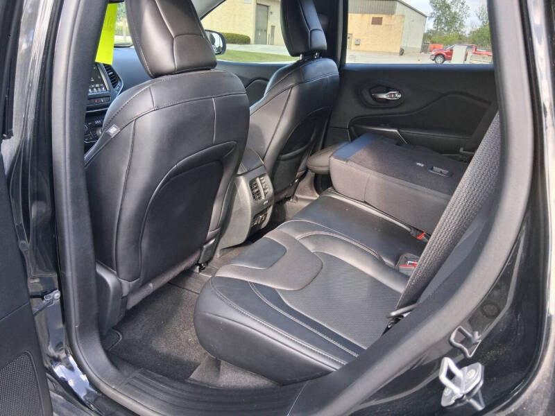 2022 Jeep Cherokee Latitude Lux