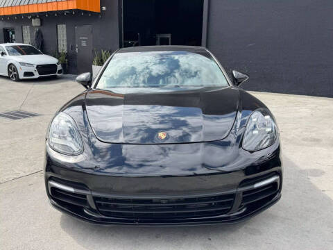 2019 Porsche Panamera