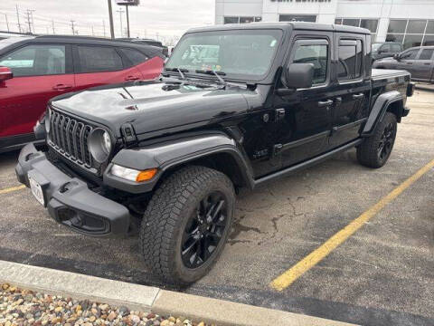 2025 Jeep Gladiator NightHawk