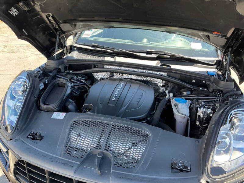 2018 Porsche Macan