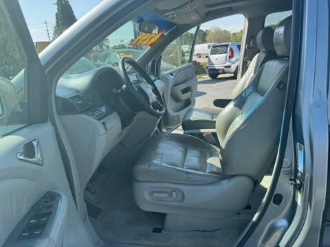 2005 Honda Odyssey EX-L w/DVD