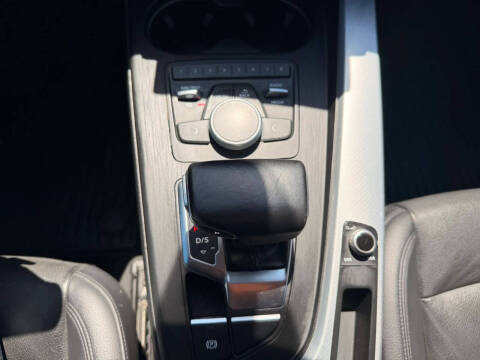 2017 Audi A4 2.0T quattro Premium Plus
