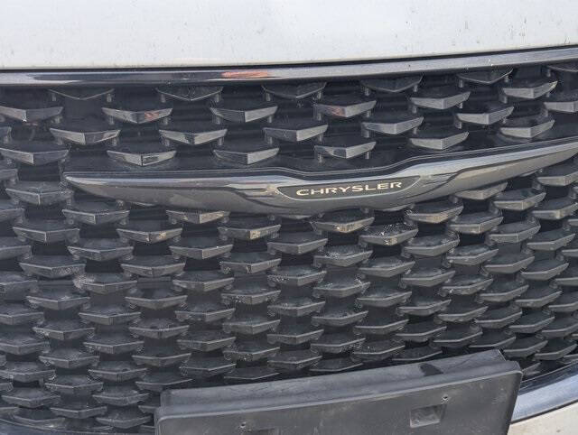 2022 Chrysler 300 Touring