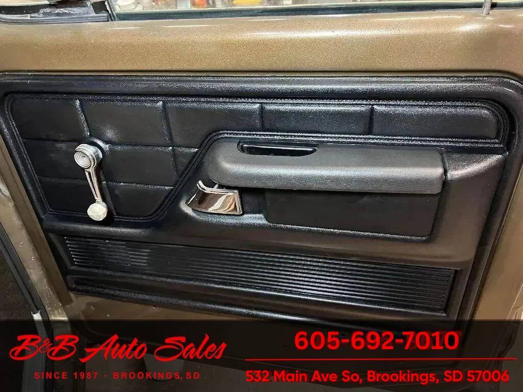 1979 Ford Bronco 42