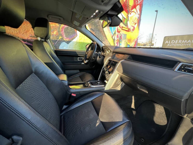 2019 Land Rover Discovery Sport SE