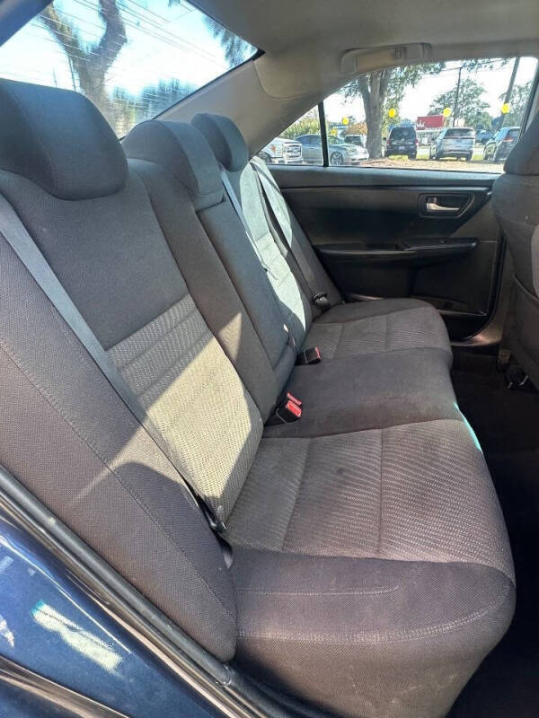 2015 Toyota Camry LE