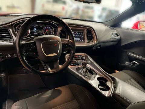 2020 Dodge Challenger SXT