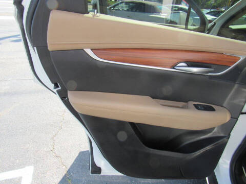 2019 Cadillac XT5 Platinum