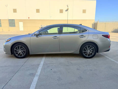 2017 Lexus ES 350