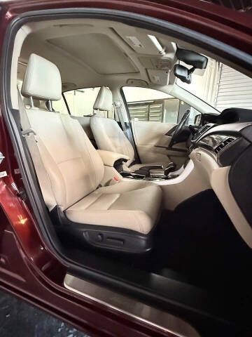 2017 Honda Accord Hybrid EX-L