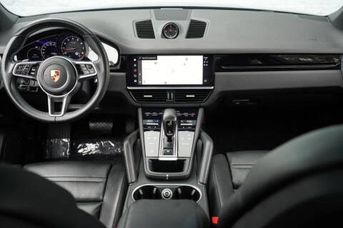 2023 Porsche Cayenne