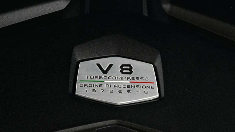 2022 Lamborghini Urus