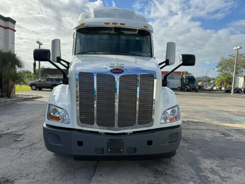 2019 Peterbilt 579 for sale at The Auto Market Sales & Services Inc. in Orlando FL