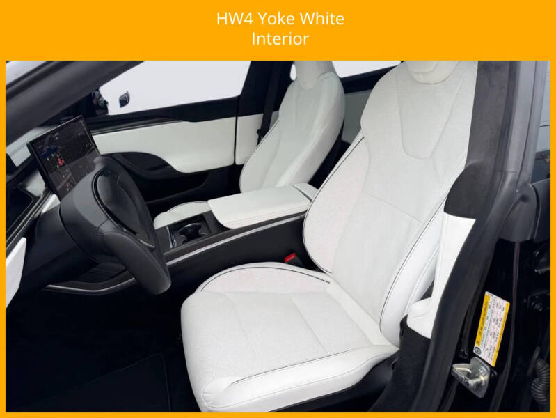 2023 Tesla Model S Plaid