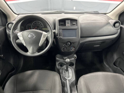 2019 Nissan Versa S