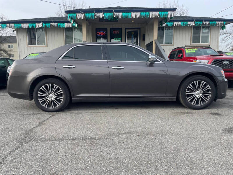 2014 Chrysler 300 C