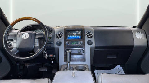 2008 Lincoln Mark LT