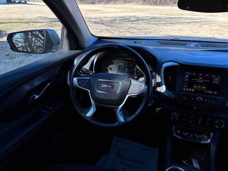 2024 GMC Terrain SLE