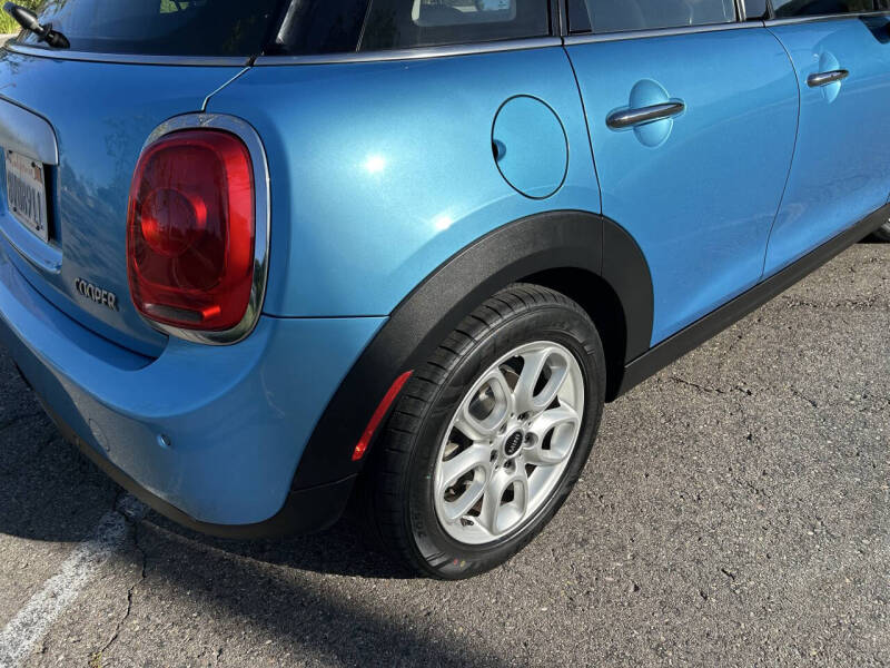 2015 MINI Hardtop 4 Door Cooper
