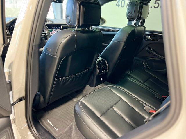 2024 Porsche Macan S