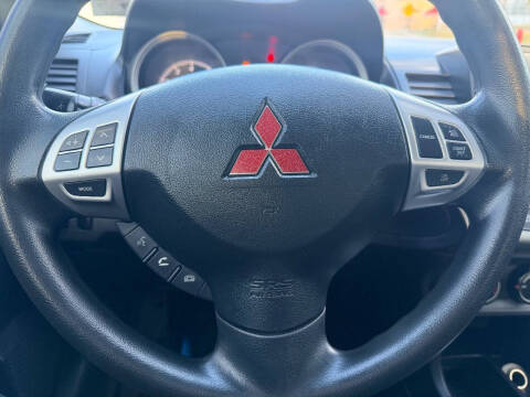 2015 Mitsubishi Lancer ES