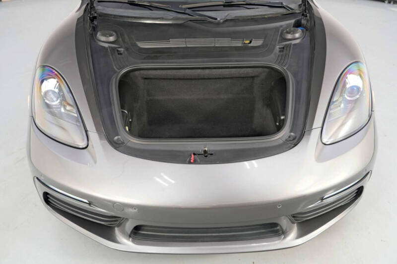 2019 Porsche 718 Cayman S