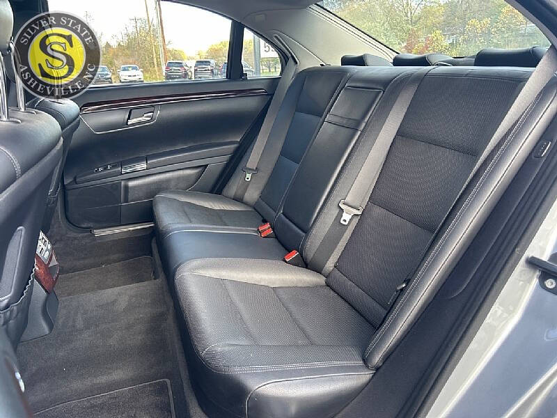 2012 Mercedes-Benz S-Class S 550 4MATIC