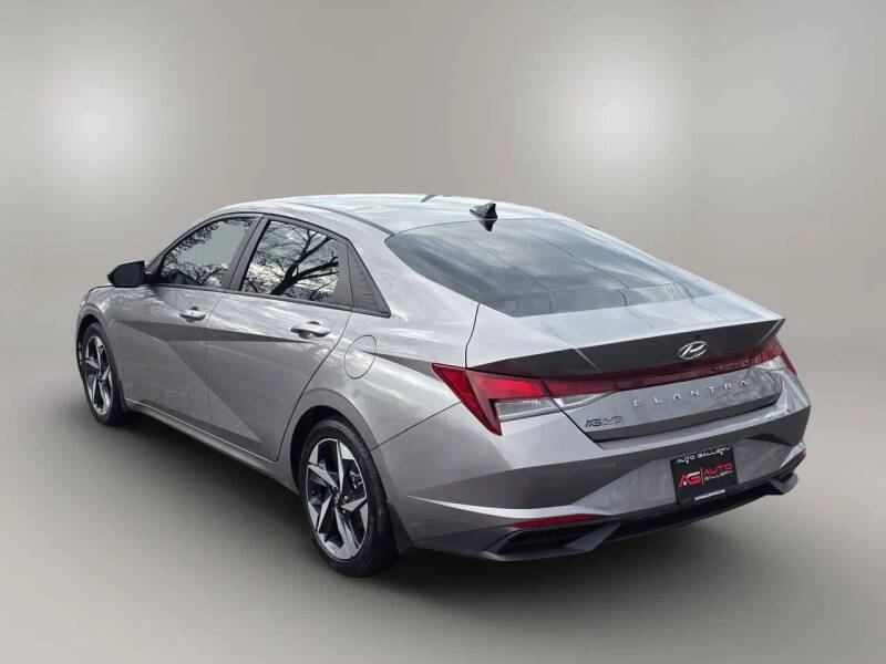 2023 Hyundai Elantra