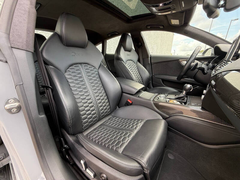 2018 Audi RS 7 4.0T quattro performance