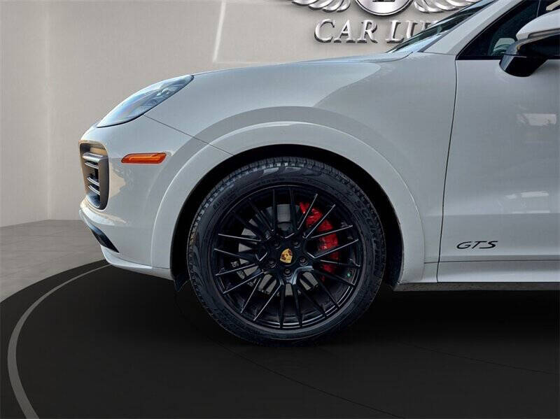 2021 Porsche Cayenne GTS