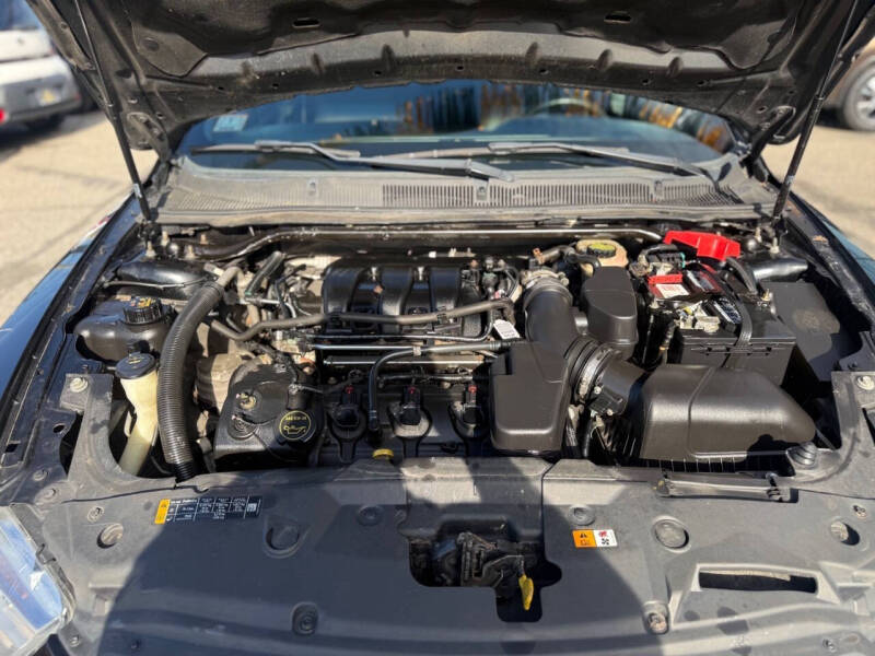 2014 Ford Taurus SEL