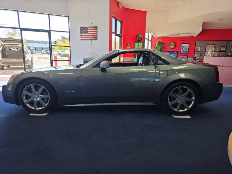 2004 Cadillac XLR