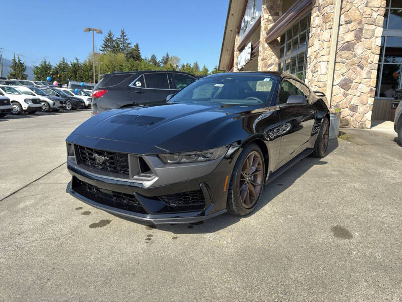 2025 Ford Mustang Dark Horse
