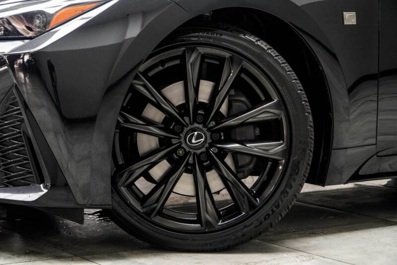 2024 Lexus IS 350 F SPORT Design