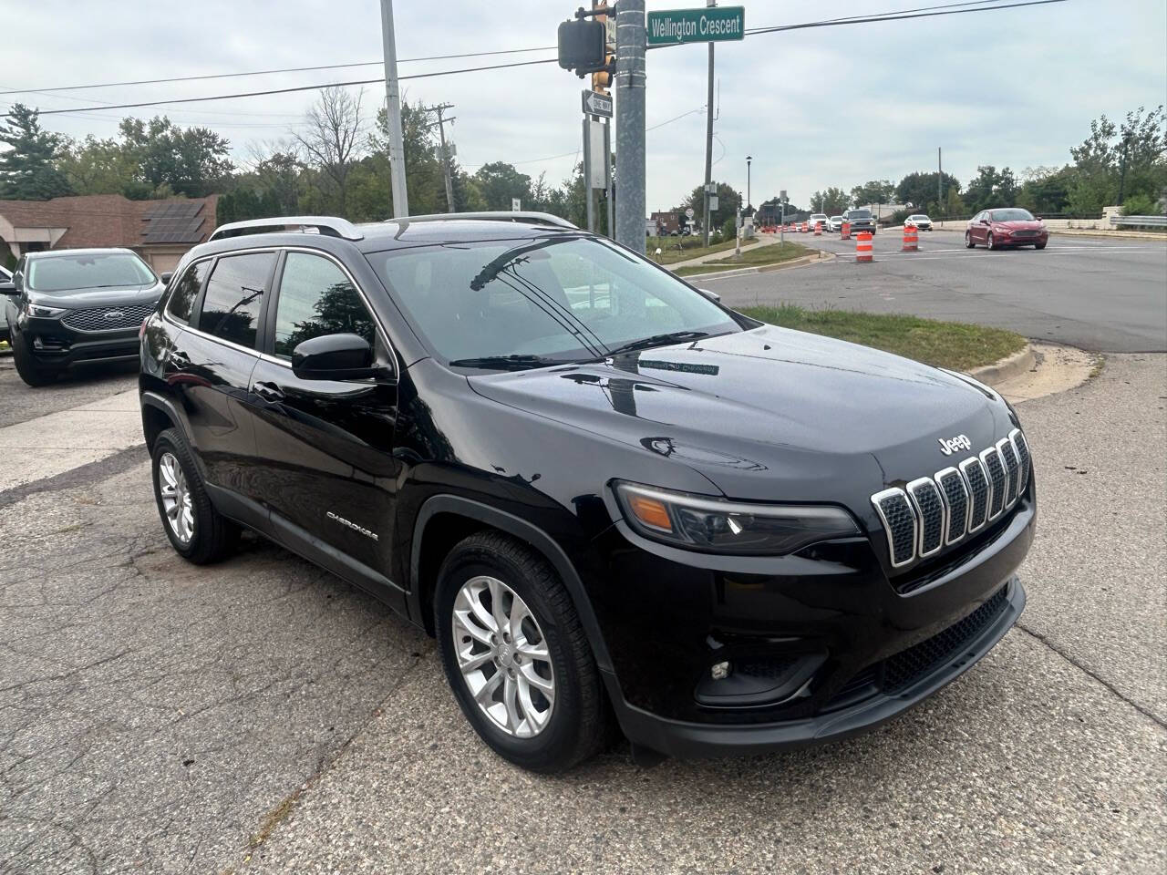 2019 Jeep Cherokee for sale at ONE PRICE AUTO in Mount Clemens, MI