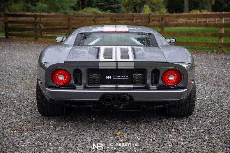 2006 Ford GT
