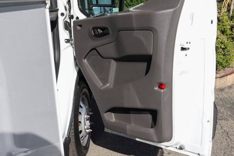 2022 Ford Transit