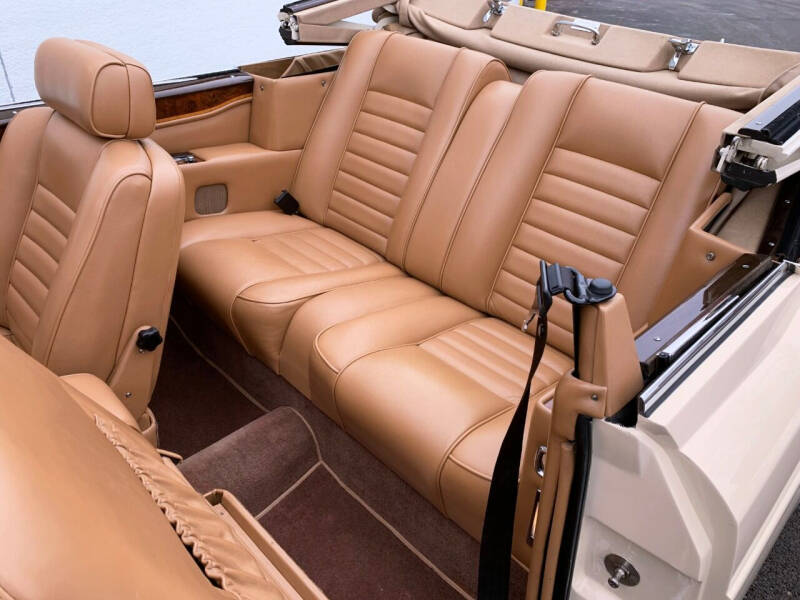 1989 Rolls-Royce Corniche