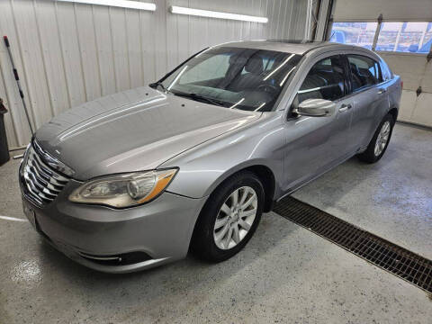 2014 Chrysler 200 for sale at Rum River Auto Sales in Cambridge MN