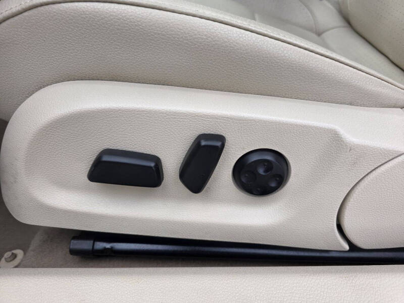2014 Volkswagen Eos Komfort SULEV