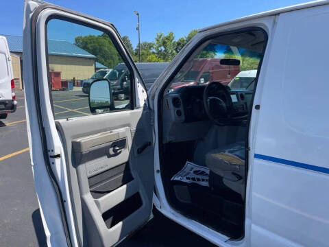 2009 Ford E-Series E-350 SD