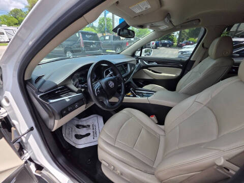 2018 Buick Enclave Essence