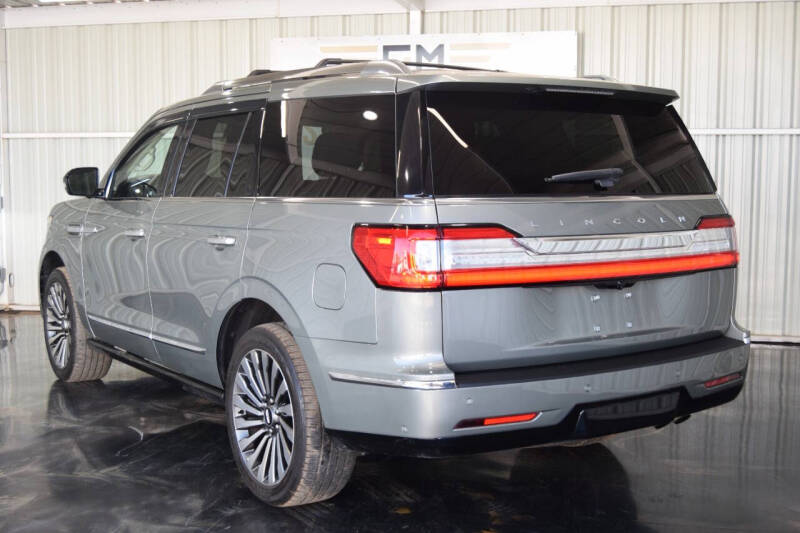 2019 Lincoln Navigator Reserve photo 3