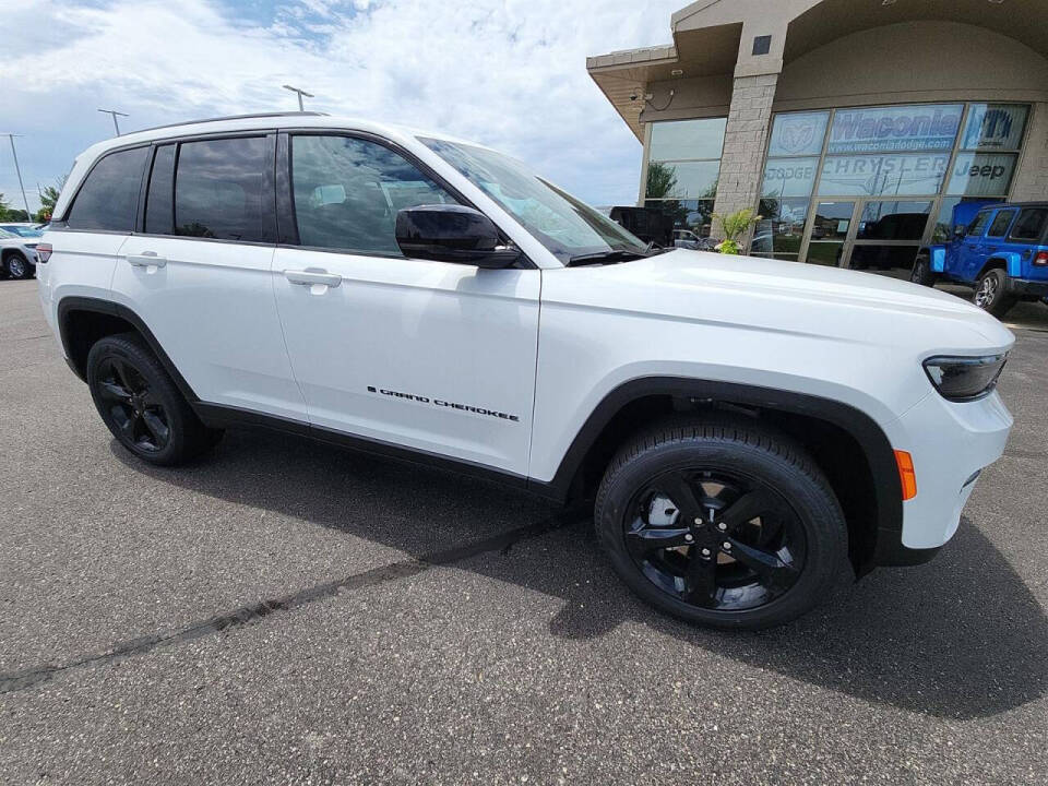 2024 Jeep Grand Cherokee for sale at Victoria Auto Sales in Victoria, MN