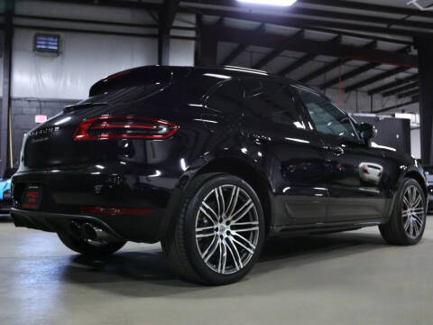 2017 Porsche Macan