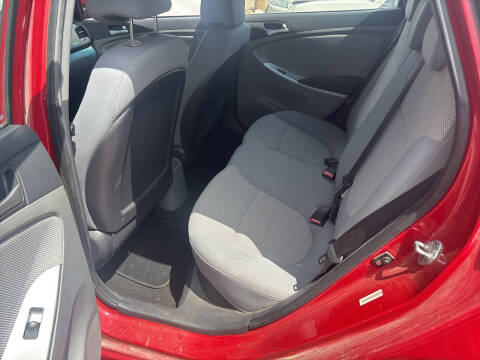 2012 Hyundai Accent GS